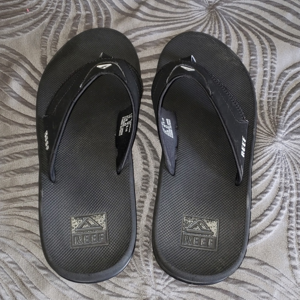 Men's Black Reef Flip-Flops w/Bottle Opener